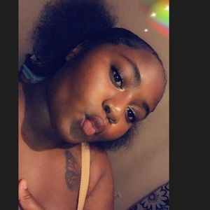 Meet your Posher, Ashante